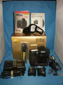 Nikon D3x - 24.5 MP Digital SLR Camera