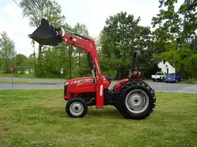 Massey ferguson tracteur chargeur 2605