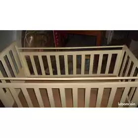Lit barreaux bébé / enfant