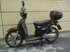 Scooter APRILIA scarabeo 50cc
