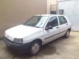 Renault Clio 1 / 1.4L / 5 portes