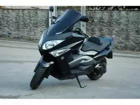 Moto Yamaha TMAX 500