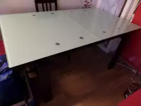 table en verre trempé