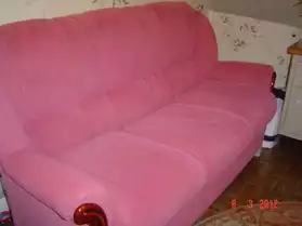 canapé et deux fauteuils