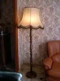 lampe sur pied bois