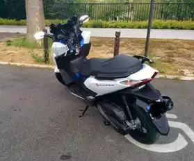 scooter Forza 125 ABS