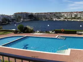 Bel appartement Costa Brava vue lac