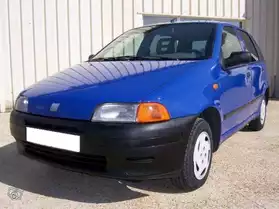 Superbe Fiat Punto d s 5p 1996 bleu