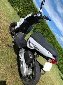 SCOOTER MBK BOOSTER STUNT