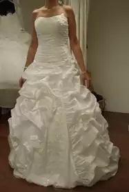 Robe de mariée, jupon et voile 3m