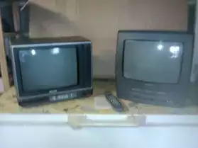 3 TELEVISIONS