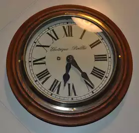 Ancienne Horloge Brillié en chêne et lai