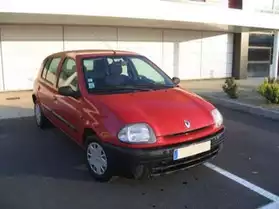 Renault Clio ii 1.9 d 5p