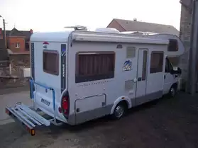 loue camping car capucine knaus