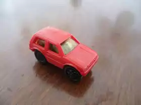 Kinder voiture rouge