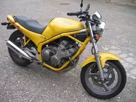 Yamaha 600 XJN