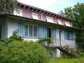 Belle Maison à Ambarès-et-Lagrave (33440