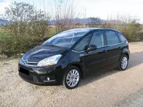 très belle voiture C4 Picasso 2.0 HDI