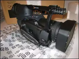 Panasonic AG-HVX205A caméscope 3-CCD P2/
