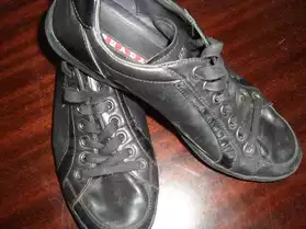 Chaussures PRADA (neuves )