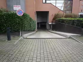 Immobilier parking privé en sous sol pla