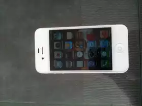 Iphone 4 (sfr) 16go