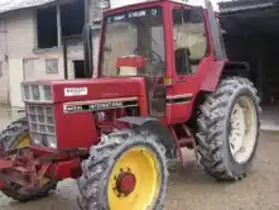 Tracteur case IH 845 XL