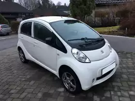 Peugeot Ion électrique Active