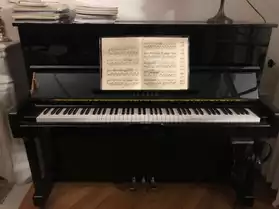 Piano droit Yamaha U1 Silent