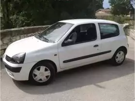 RENAULT Clio 1.5 DCI 65ch