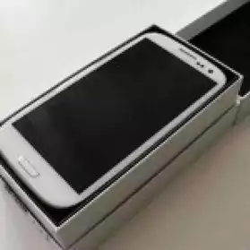SAMSUNG Galaxy S3 16Go blanc desimlocké