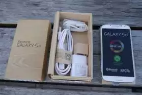Samsung Galaxy S4 I9505 4G LTE Android
