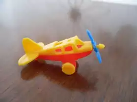 Kinder avion