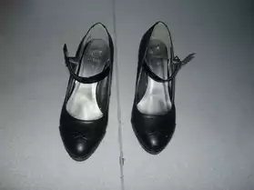 chaussures noires