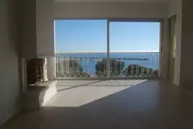 Apartement devant la mer