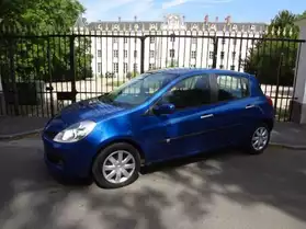 Renault Clio ii (2) 1.5 dci 65 luxe priv