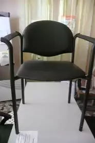 bureau et chaises