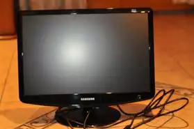 Ecran PC SAMSUNG