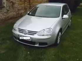 Volkswagen Golf v 1.9 tdi 105 fap confor