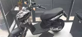 Scooter mbk stunt comme neuf
