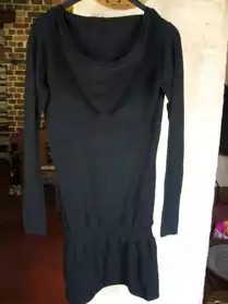 Robe tunique capuche