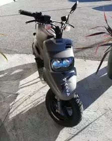 Scooter naked MBK