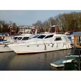 Yacht Ferretti Altura 46 / Yacht d'occas