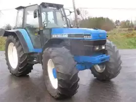Tracteur New Holland 8340