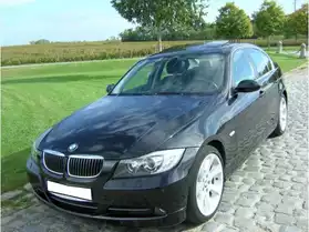 BMW serie 3 e90 330d 231ch noir