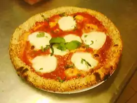 Pizzaiolo italien cherche emploi