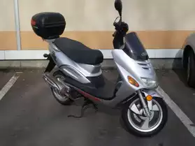 Vend scooter TGB 125cc