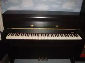 Piano droit numérique HOHNER up1