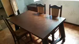 Salle à manger type meubles basque