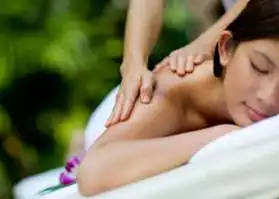Massage tantrique pour femmes uniquement